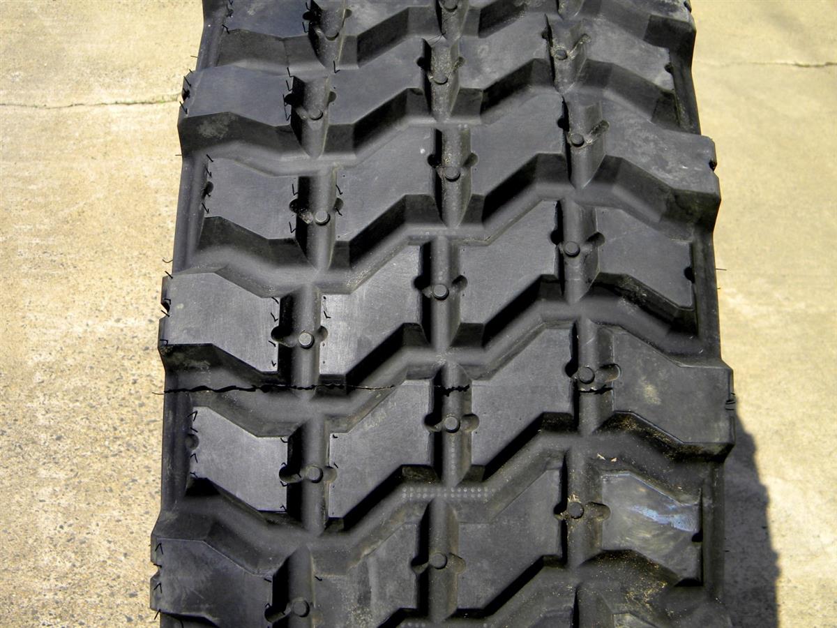 TI-124 | Goodyear MVT 39585R20, 100 pct Tread, Removed off MRAP Wheels. USED. (12).JPG