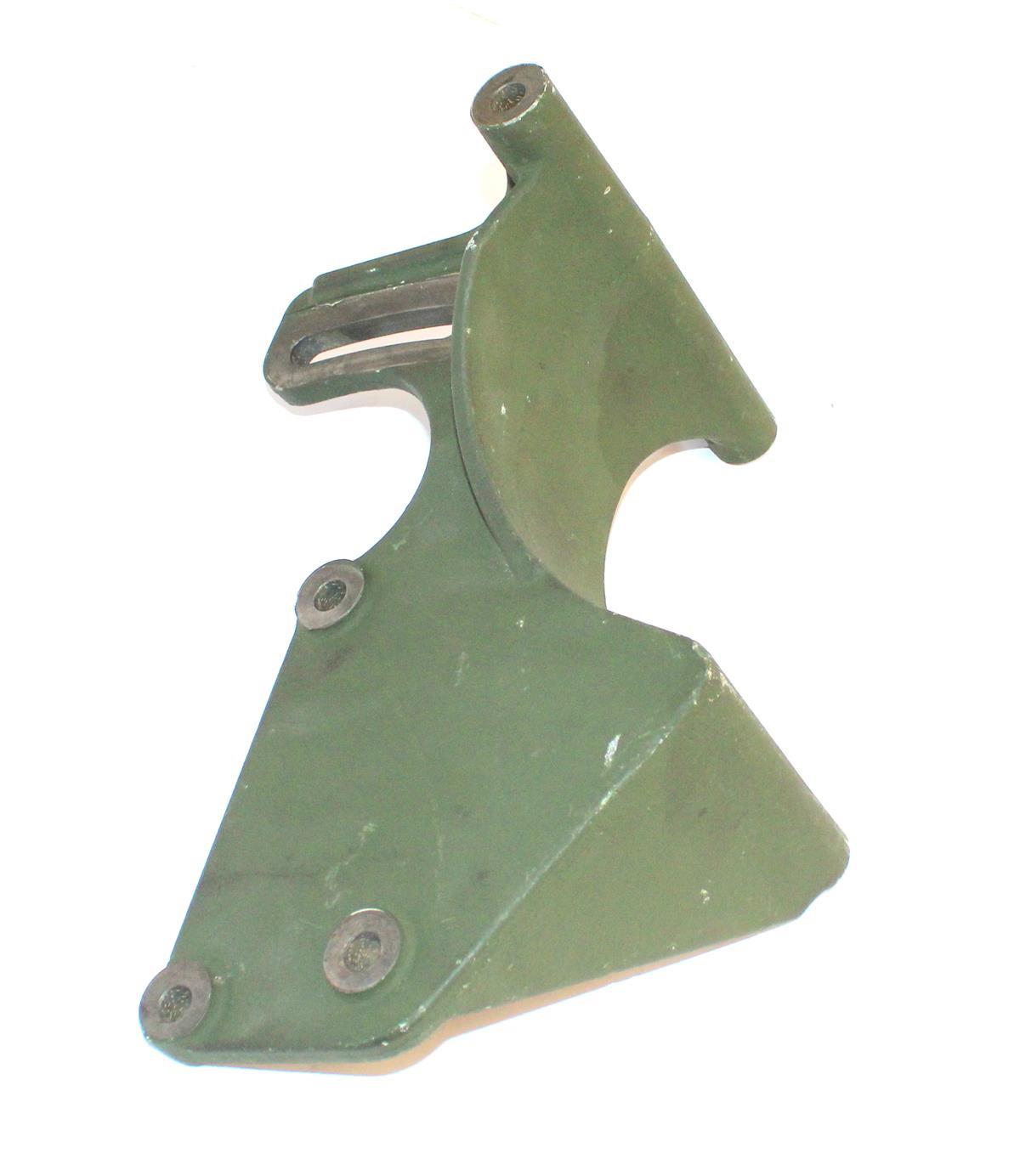 HM-3792 | HM-3792 100 Amp Alternator Bracket HMMWV (3).JPG