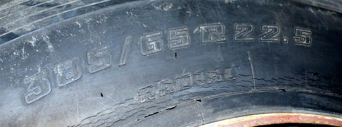 TI-1865 | TI-1865 Bridgestone Set of 2 Tires (15).JPG