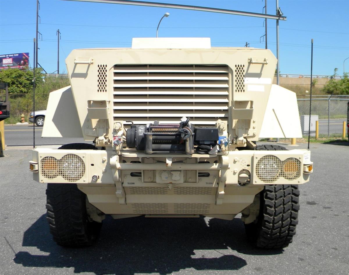 T-01011980-1 | Caiman MRAP (11).JPG