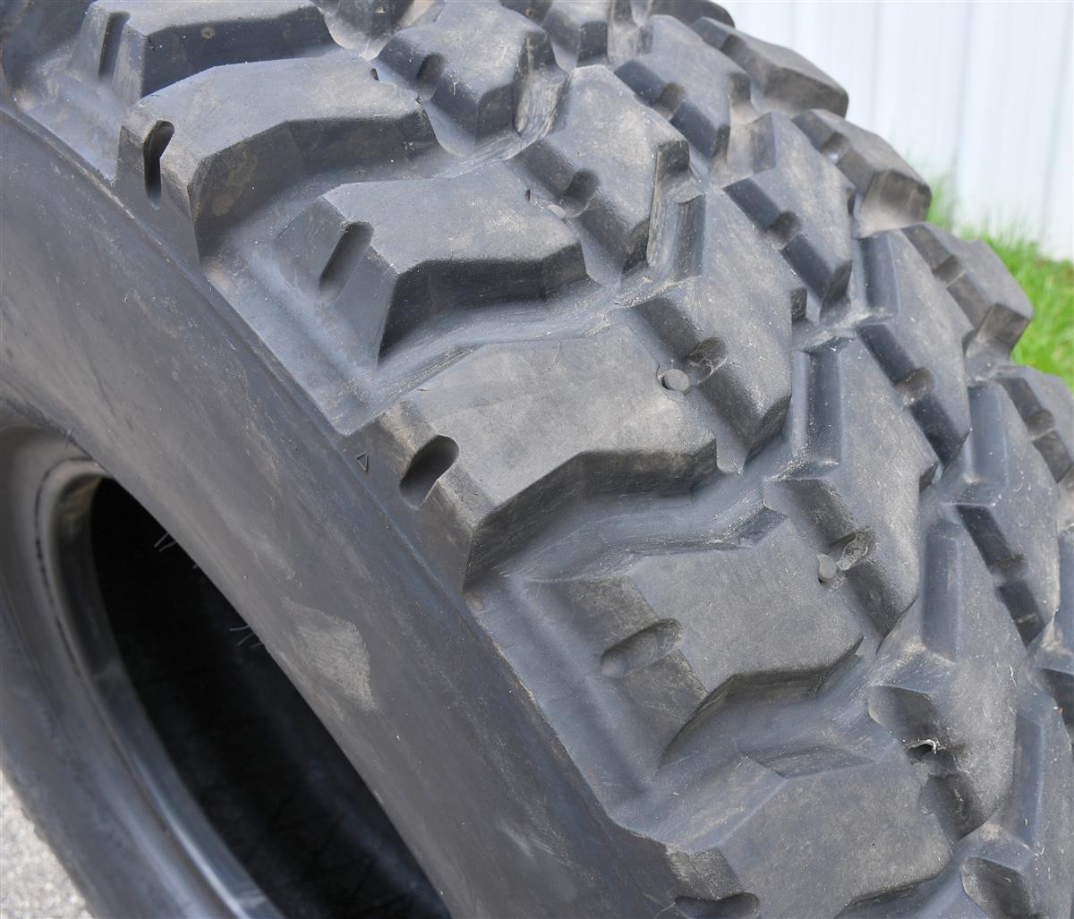 TI-124B |  Goodyear MVT MVT 39585R20 Tire Used (18).JPG