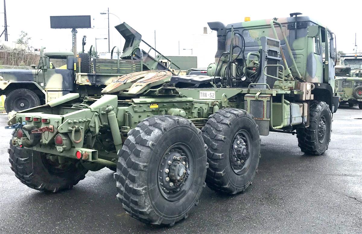 T-09172018-10 | 1998 Stewart Stevenson M1088A1 6x6 FMTV 5th Wheel Tractor Group 1 (3).JPG