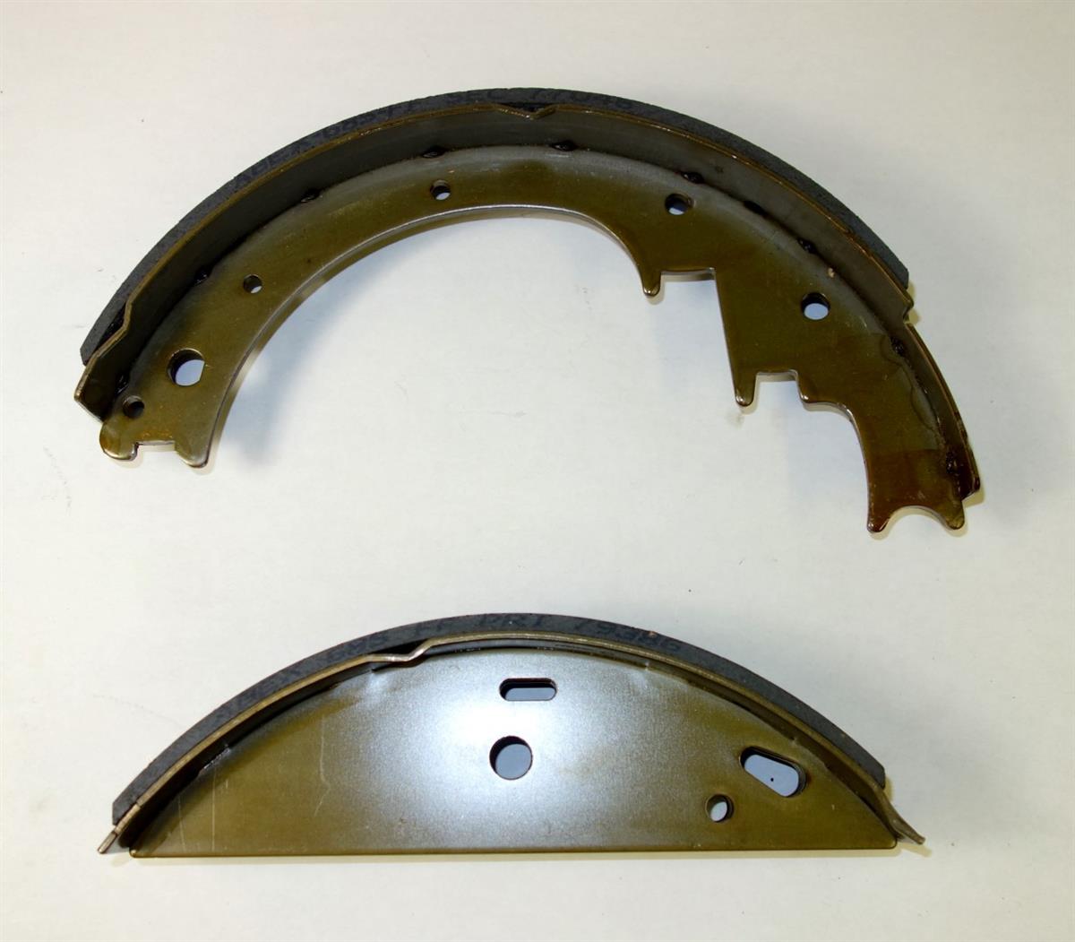 TR-223 | 2530-01-530-5068 Brake Shoe Set for M1101 and M1102 Trailers NOS (5).JPG