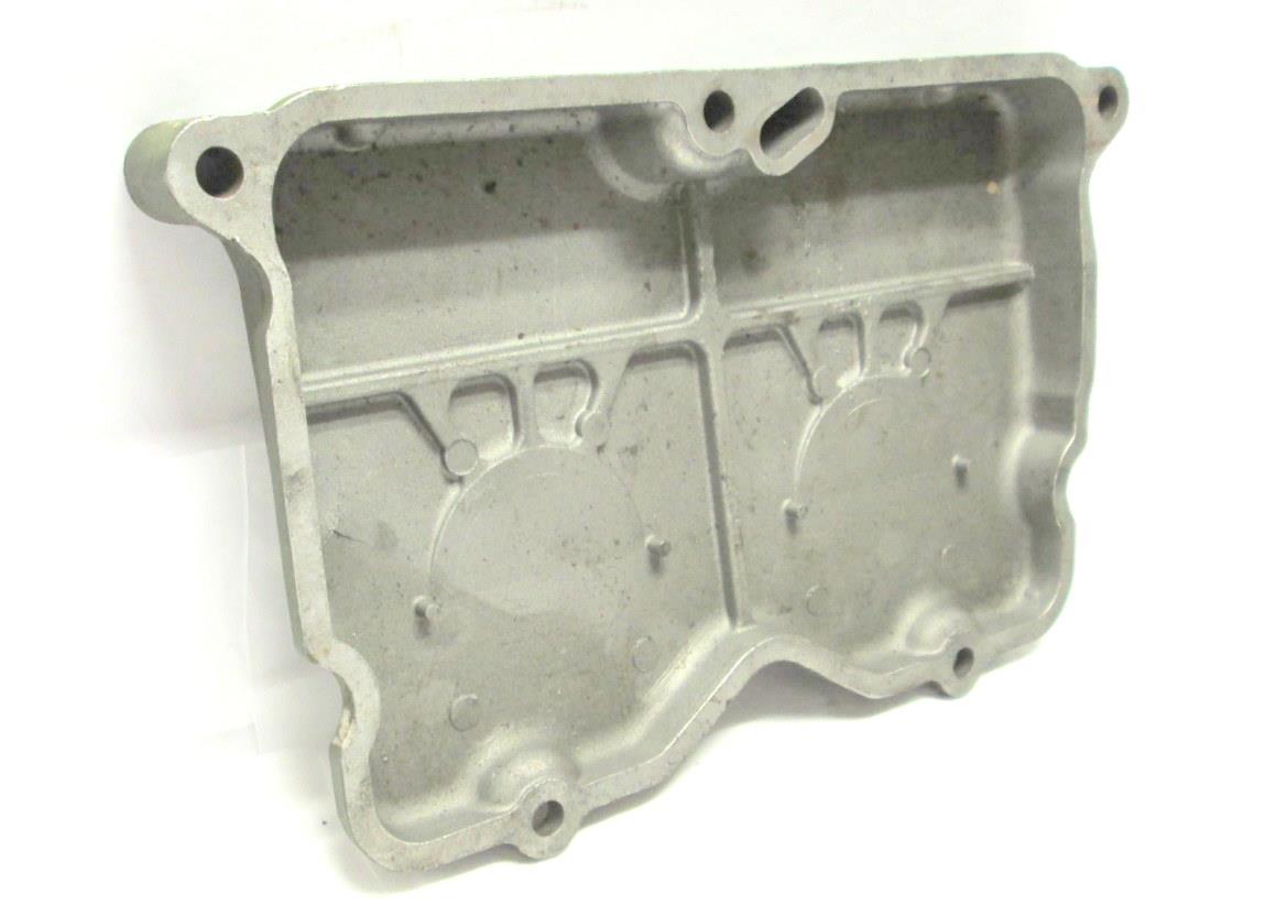 5T-2107 | 5T-2107 Rocker Valve Middle Cover NHC250 Cummins M809 M939A1 M915 (1).JPG