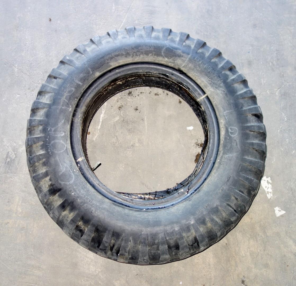 TI-134 | 9.00 by 20 Military Bias Tire 50 Percent Tread USED (2).JPG