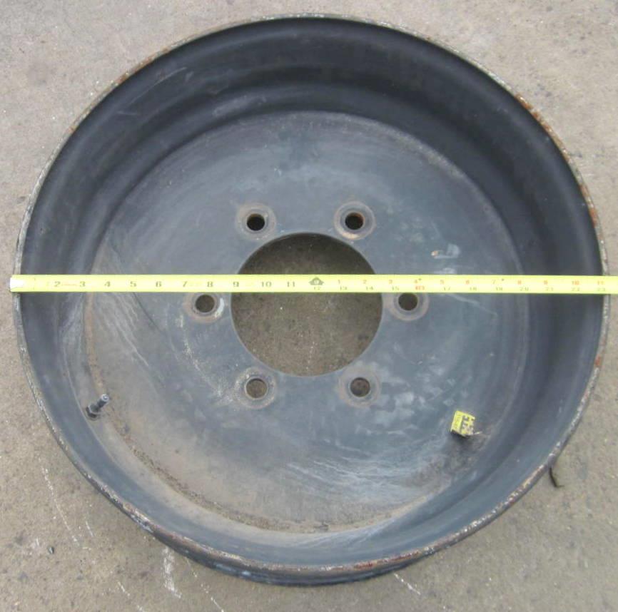 COM-5846 | COM-5846 6 Hole Wheel Rim 22.5 Inch Diameter Trailer Application5.JPG