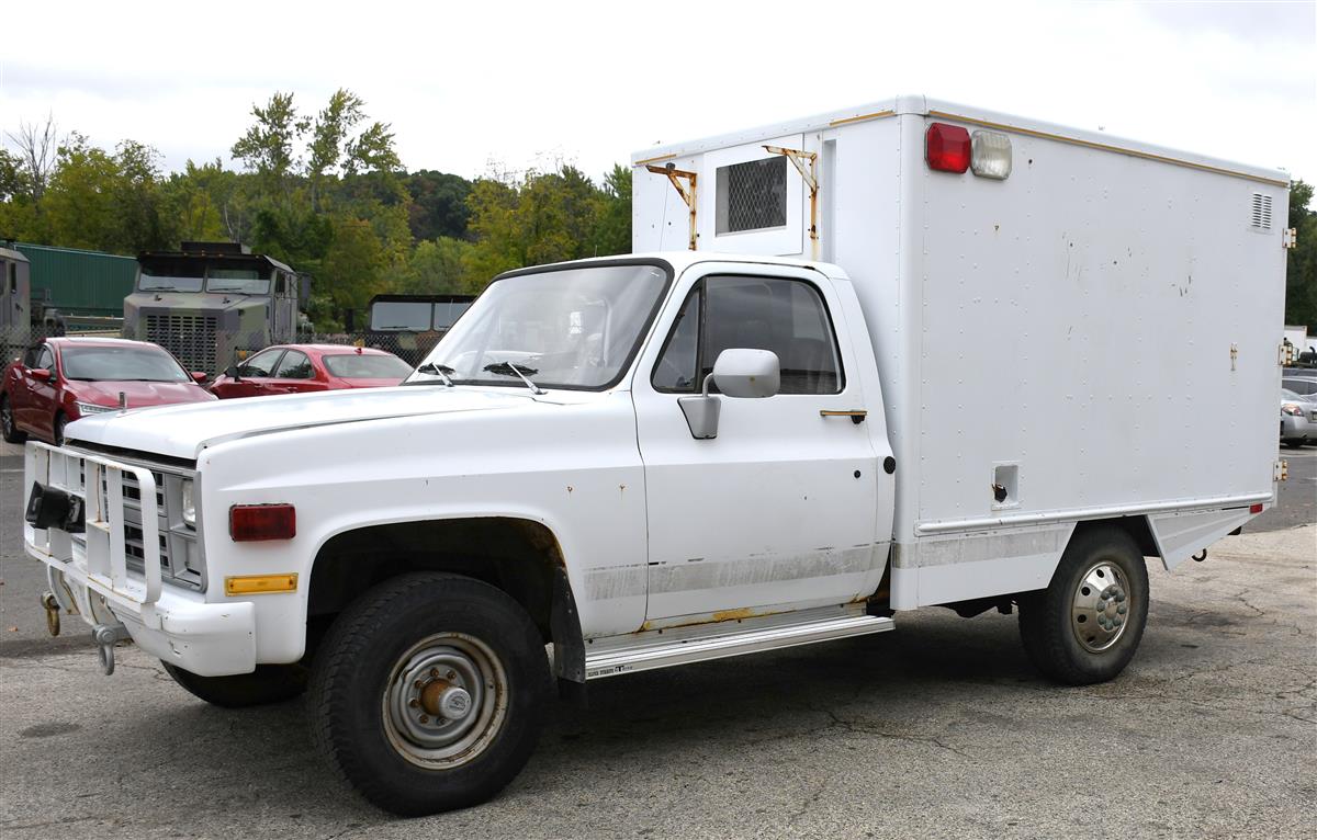 T-08232024-24 | Chevrolet M1031 4x4 Ambulance (54).JPG