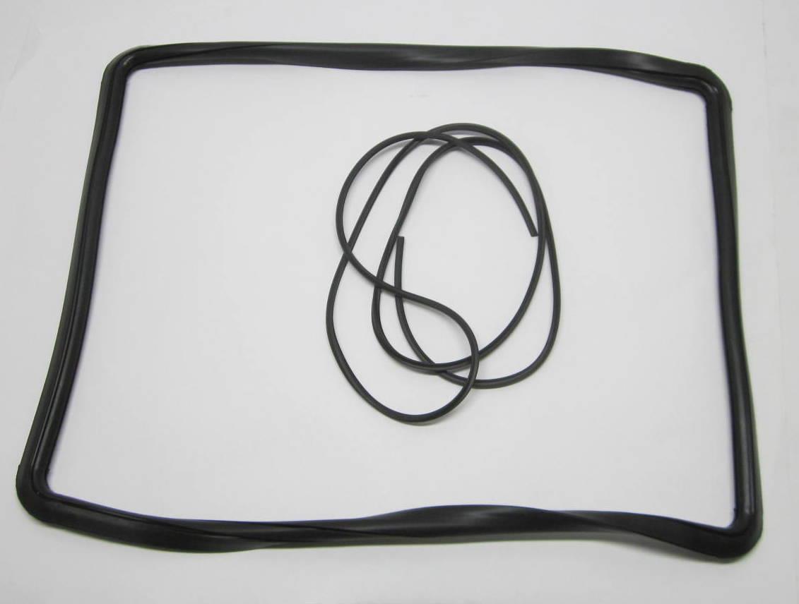 FM-501 | FM-501 Cab Extension Side Glass Window Gasket Seal Kit FMTV LMTV (3).JPG