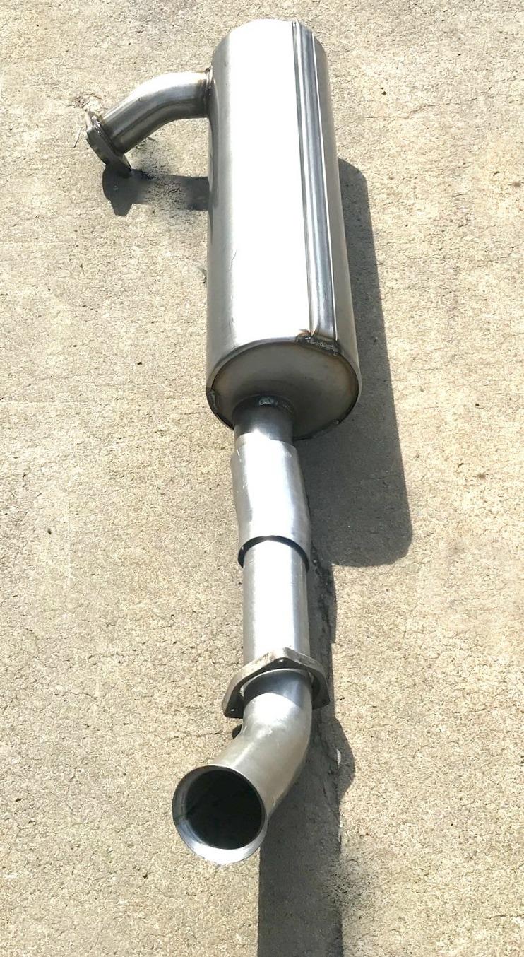 HM-133 | HM-133  Muffler With Pipe HMMWV (NEW) (5).jpg