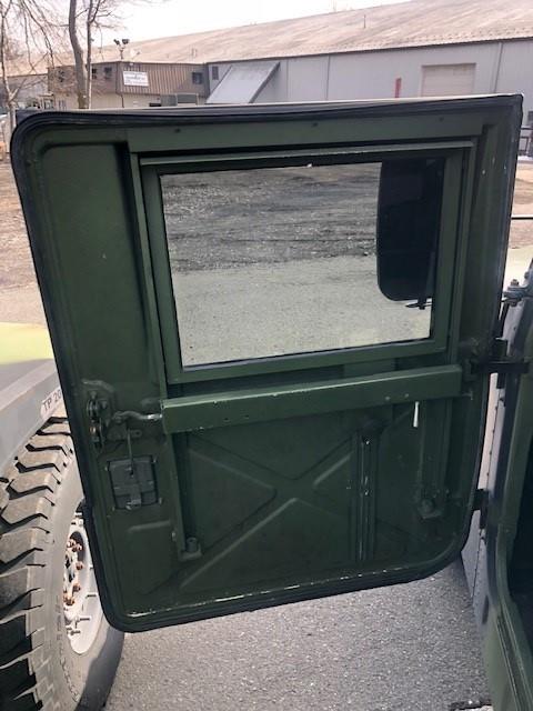 HM-3778 | HM-3778 Set of Four Hard X Doors HMMWV M998 (2).jpg