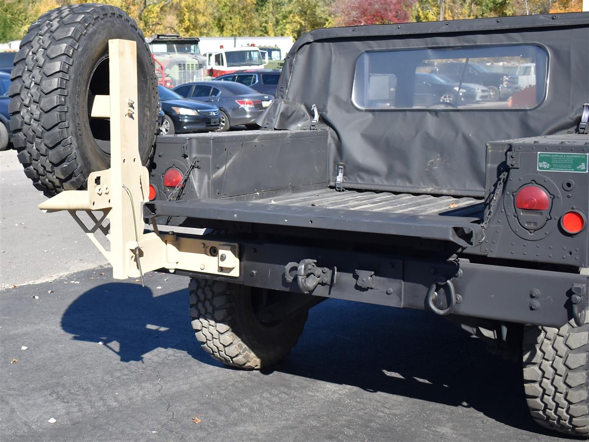 HM-3805 | HM-3805 Tire Carrier Custom Build With Hardware Included HMM (17).JPG