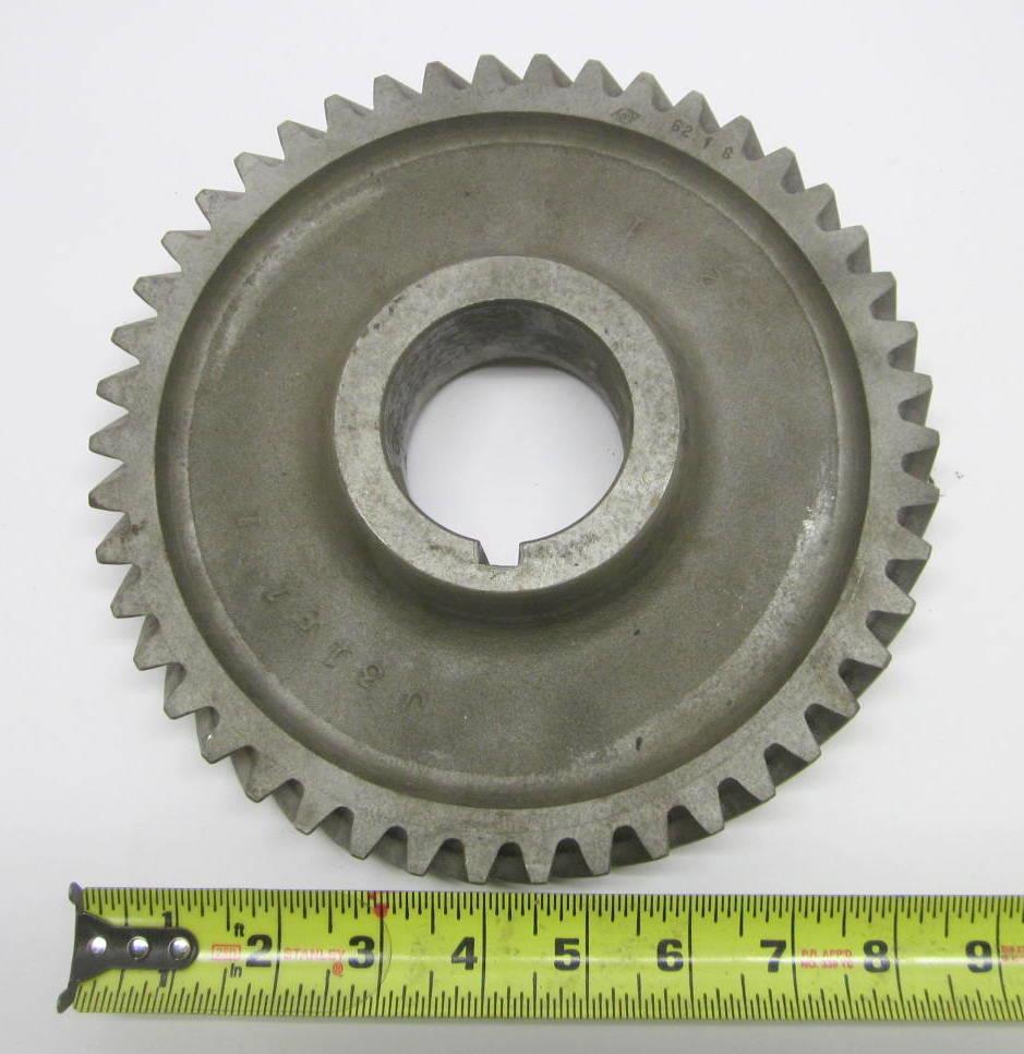 M35-1803 | M35-1803 Helical Third Gear 3053A Transmission (1).JPG