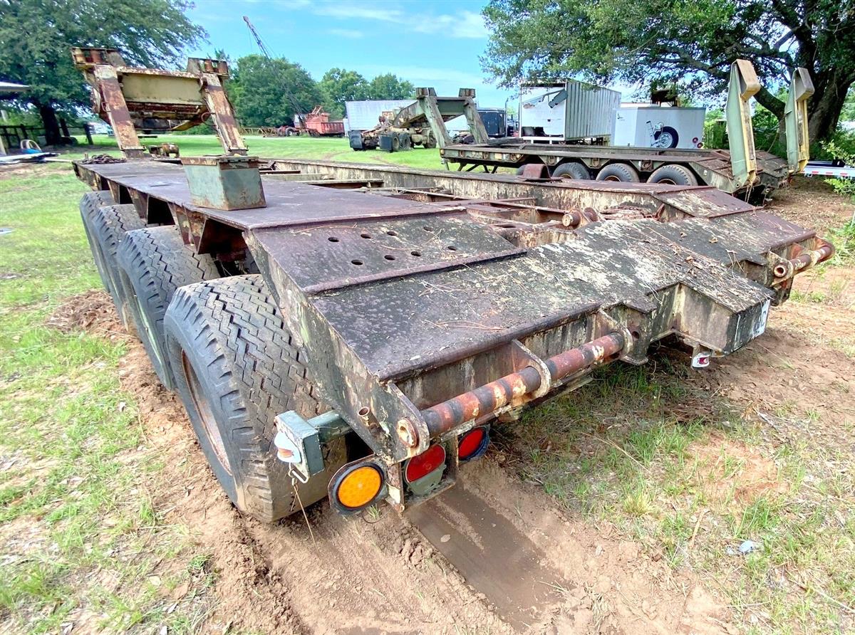 TR-06202023-5 | M747 60 Ton Tank Retriever 4 Axle Trailer Low Boy Flat Bed 4 16.jpg