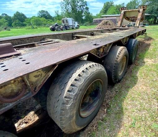 TR-06202023-5 | M747 60 Ton Tank Retriever 4 Axle Trailer Low Boy Flat Bed 4 21.jpg