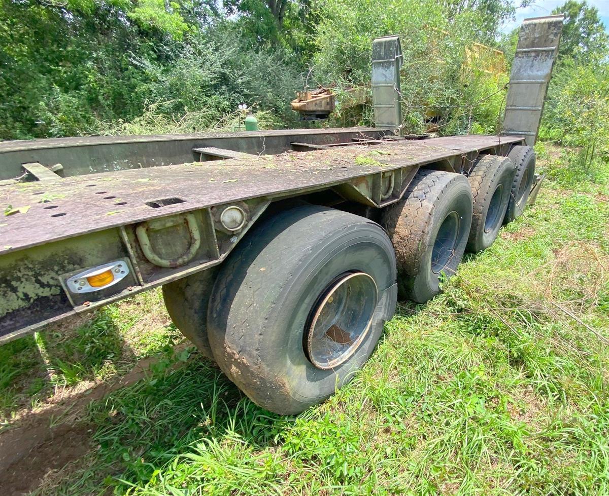 TR-06202023-8 | M747 60 Ton Tank Retriever 4 Axle Trailer Low Boy Flat Bed 7 12.jpg