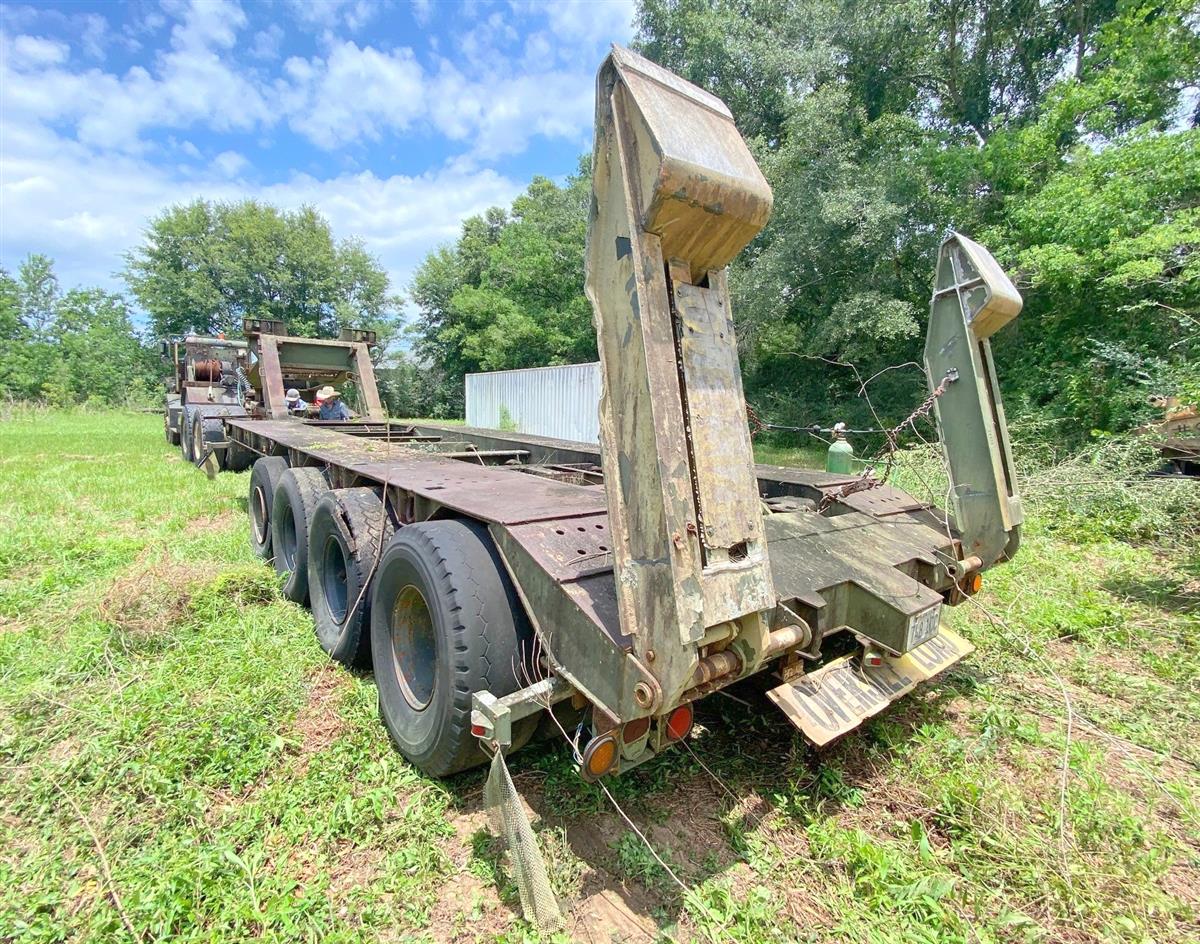 TR-06202023-8 | M747 60 Ton Tank Retriever 4 Axle Trailer Low Boy Flat Bed 7 18.jpg