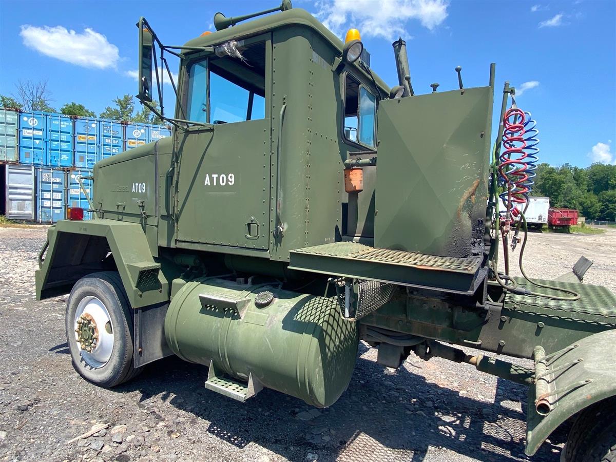 T-06132012-60 | M916 6x6 Tractor- Cummins 400 Turbo Diesel (33).jpg