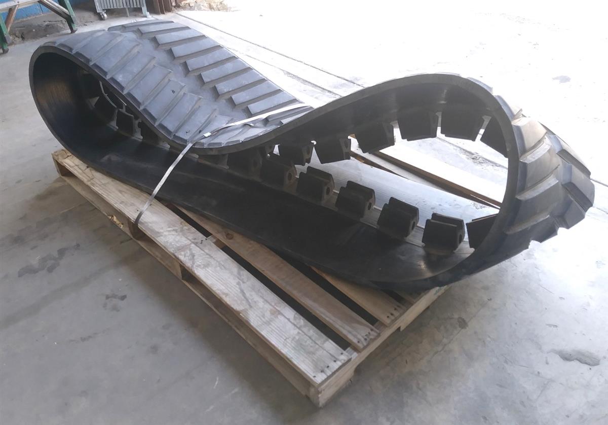 SP-2087 | SP-2087 Caterpillar Rubber Track (5).jpg