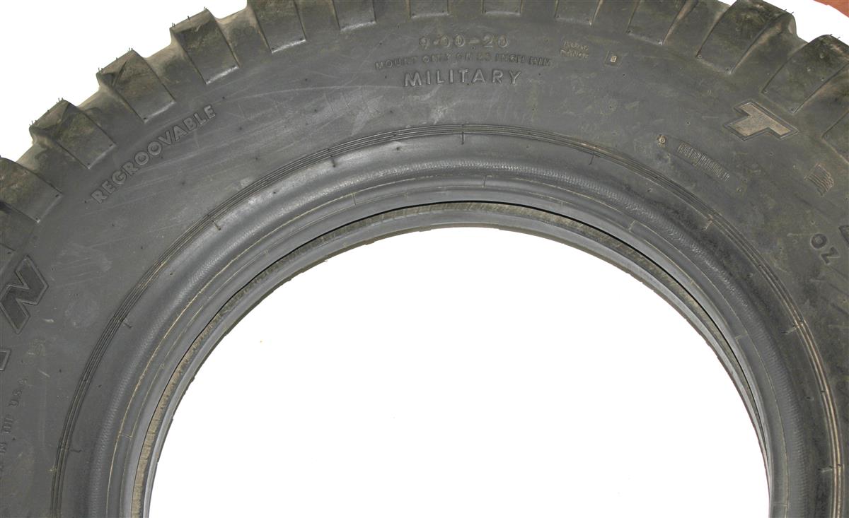 TI-113 | TI-113 9.00 x 20 Military Tread Bias Tire 100% Tread (13).JPG