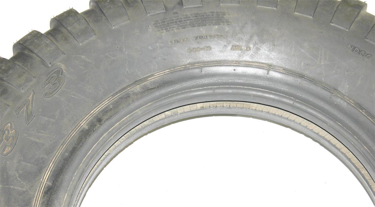 TI-113 | TI-113 9.00 x 20 Military Tread Bias Tire 100% Tread (15).JPG