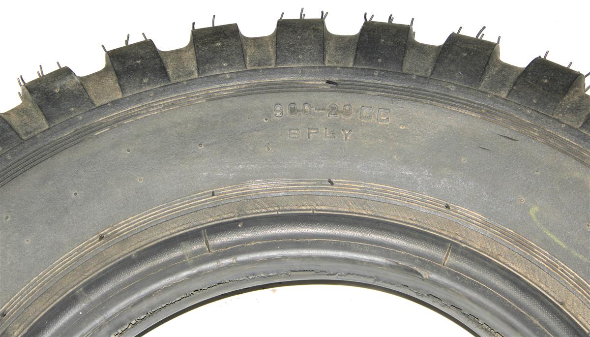 TI-113 | TI-113 9.00 x 20 Military Tread Bias Tire 100% Tread (4).JPG