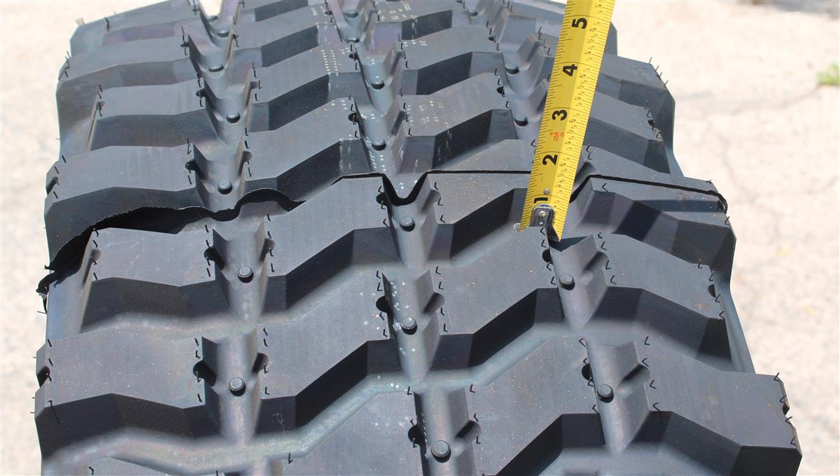 TI-124 | TI-124 Goodyear MVT MVT 39585R20 Radial Tire 100% Tread  (6).JPG