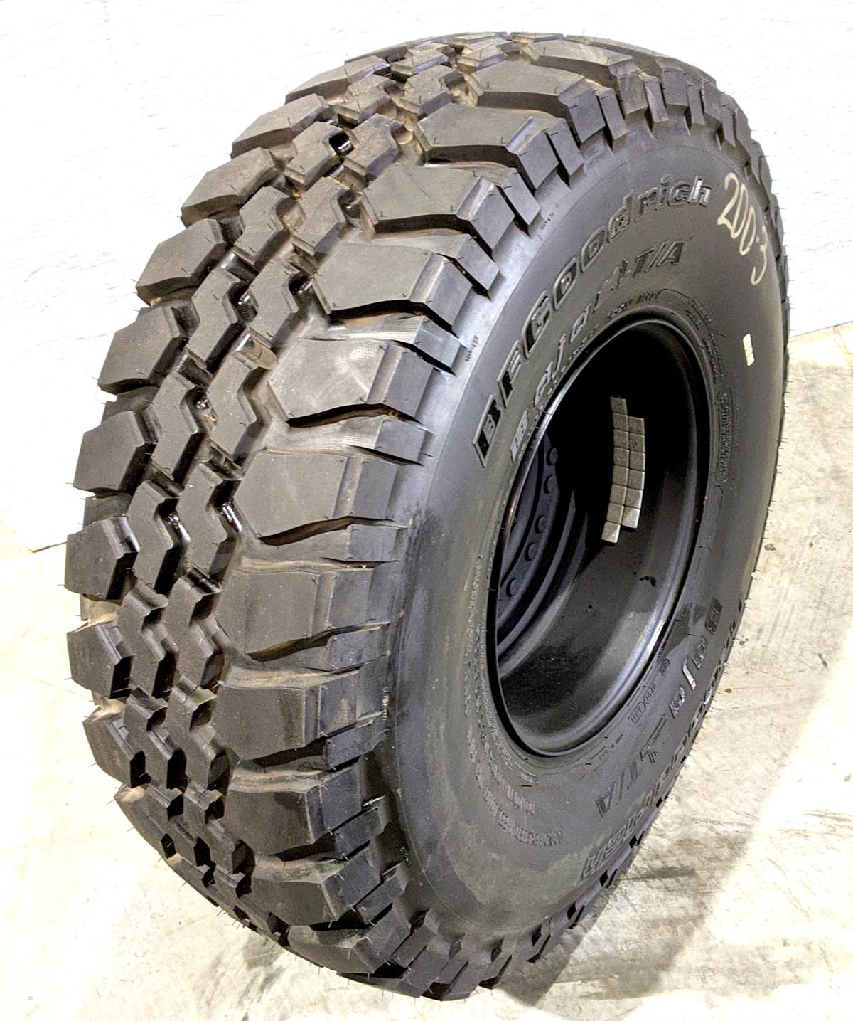 TI-1833 | TI-1833 BF Goodrich Baja TA 37X12.50R16.5LT Tire Mounted on 24 Bolt Rim 100 Tread HMMWV (19).jpg