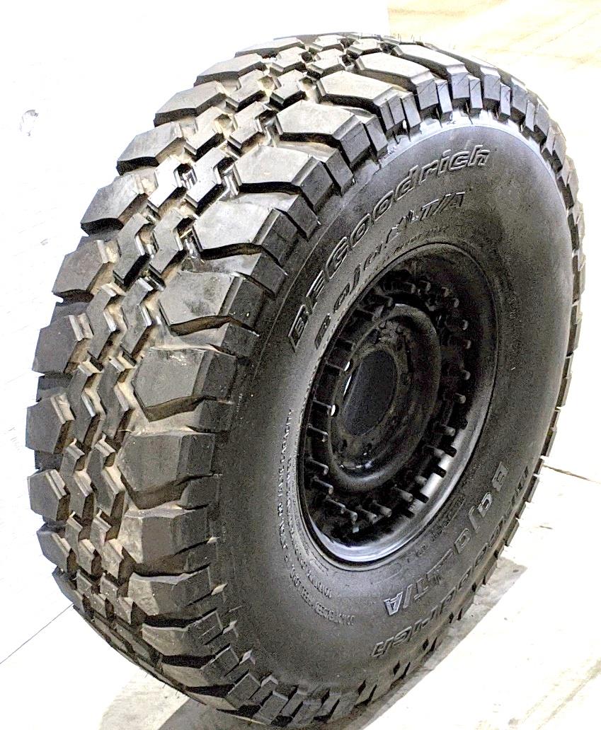 TI-1833 | TI-1833 BF Goodrich Baja TA 37X12.50R16.5LT Tire Mounted on 24 Bolt Rim 100 Tread HMMWV (4).jpg