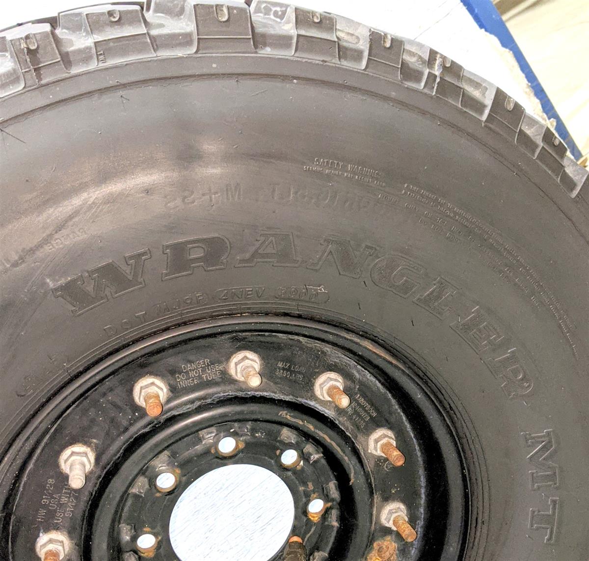 TI-1838  | TI-1838 Goodyear Wrangler MT 37x12.50x16.5LT CTIS Tire with 12 Bolt Rim 80 Tre (12).jpg