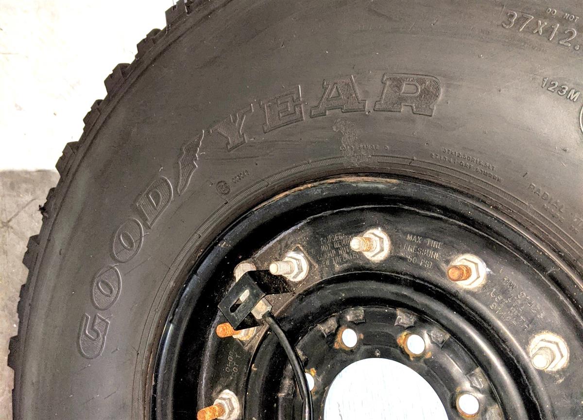 TI-1838  | TI-1838 Goodyear Wrangler MT 37x12.50x16.5LT CTIS Tire with 12 Bolt Rim 80 Tre (14).jpg