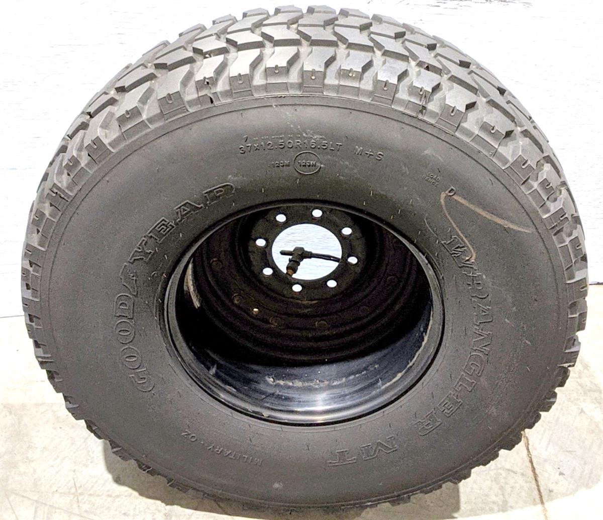 TI-1838  | TI-1838 Goodyear Wrangler MT 37x12.50x16.5LT CTIS Tire with 12 Bolt Rim 80 Tre (24).jpg