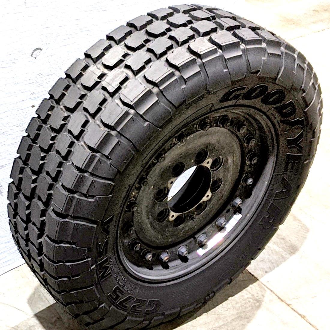 TI-1839 | TI-1839 Goodyear G275 MSA 33565R22.5 with Unimount 18 Bolt Rim 100 Tread Tire (6).jpg