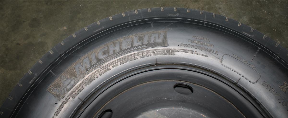 TI-1844 | TI-1844 Michelin XTE 2 285-70R19.5 with 6 Lug Budd Style Rim 100% Tread  (6).JPG