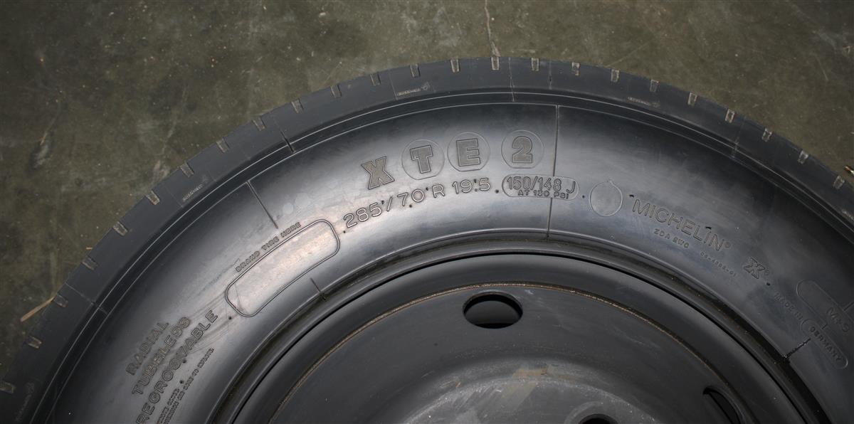 TI-1844 | TI-1844 Michelin XTE 2 285-70R19.5 with 6 Lug Budd Style Rim 100% Tread  (7).JPG