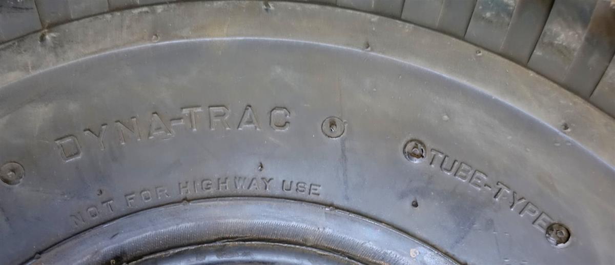 TI-303 | TI-303 STA Dyna Trac 650-10NHS Tire 4 Tire Lot Sale NOS (5).JPG