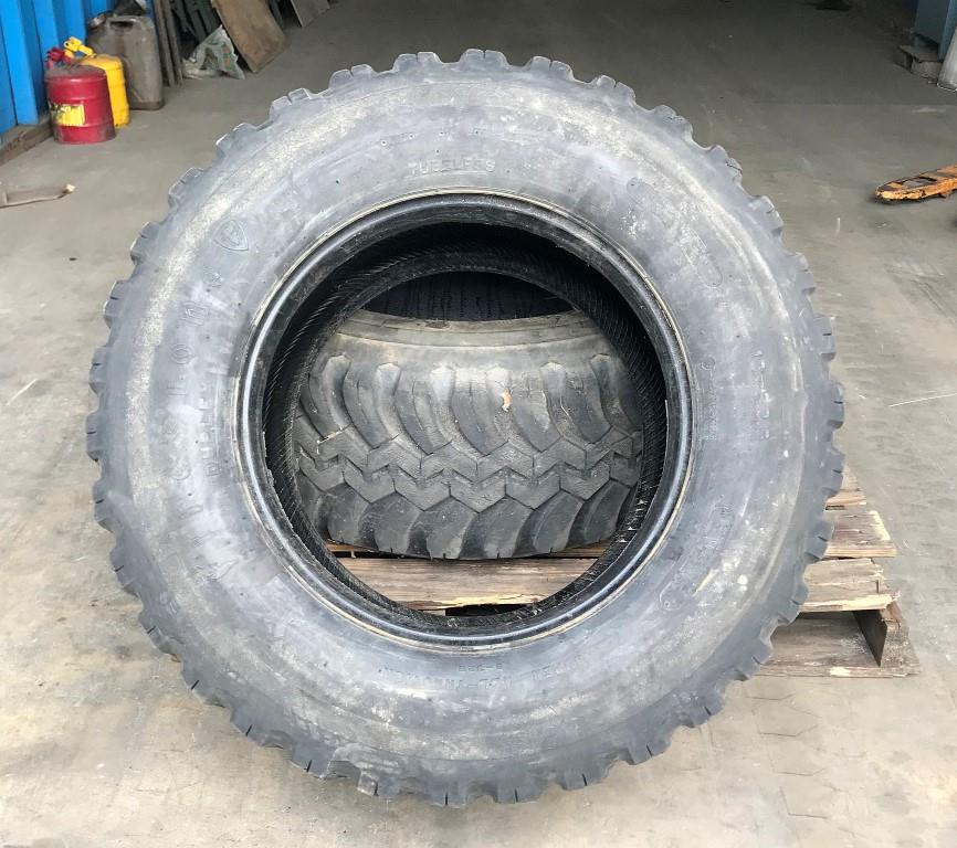 TI-344 | TI-344 Firestone Duplex 15-22.5 Tire (2 Tire Lot Sale) (11) (Medium).JPG