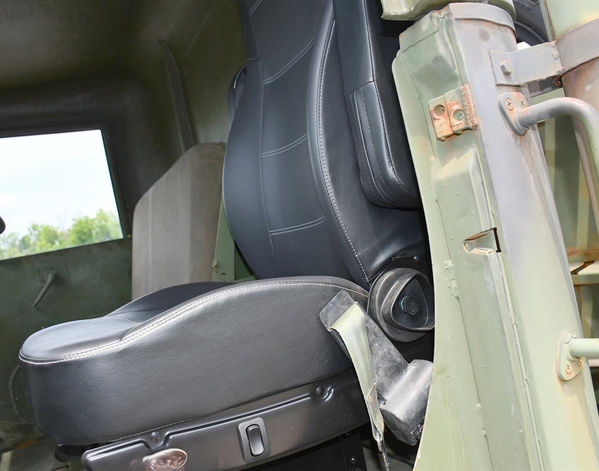 SP-3132 | Truck Seat Picture3.jpg