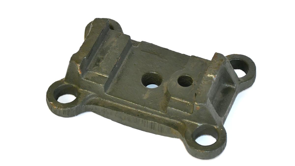 5T-2245 | 5T-2245 Leaf Spring Seat Plate  (2).JPG