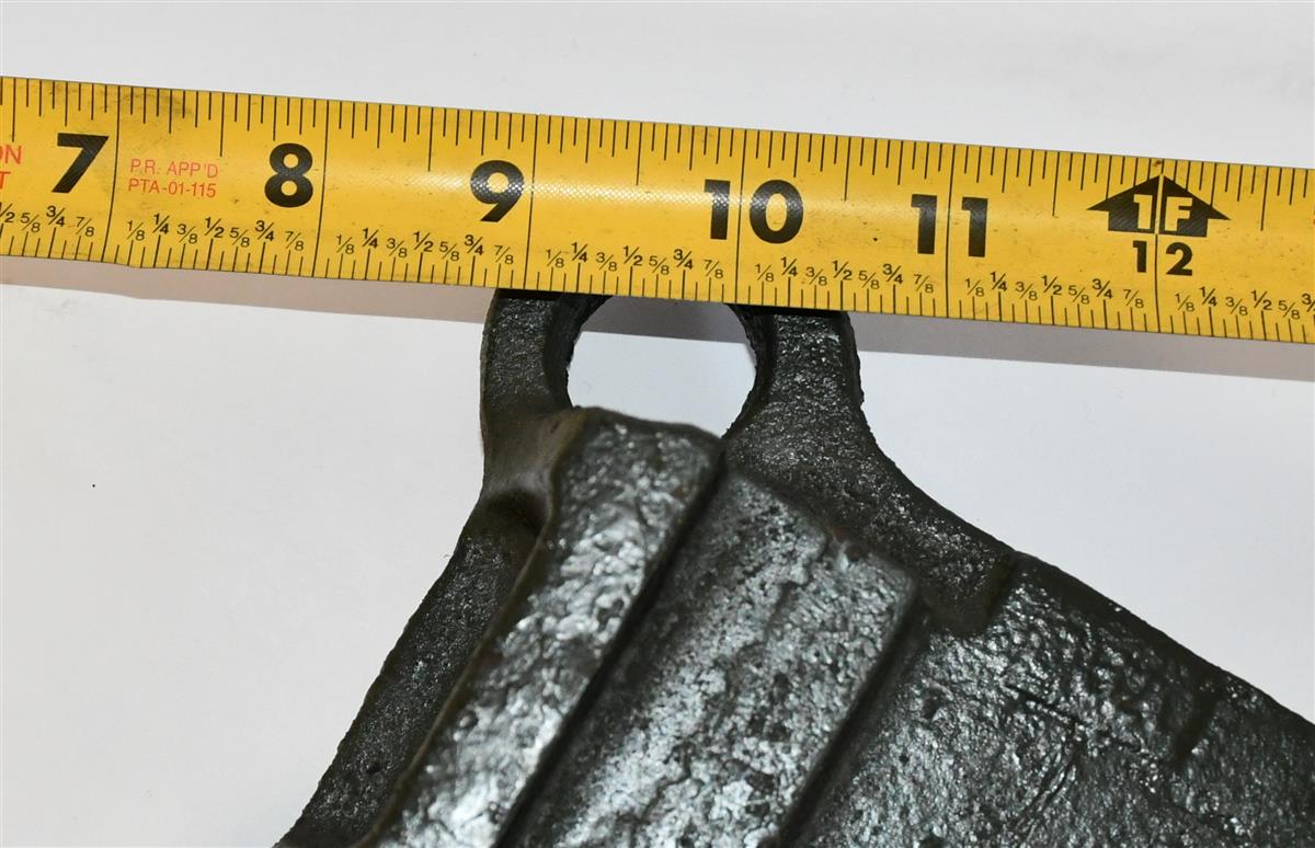 5T-2245 | 5T-2245 Leaf Spring Seat Plate  (9).JPG