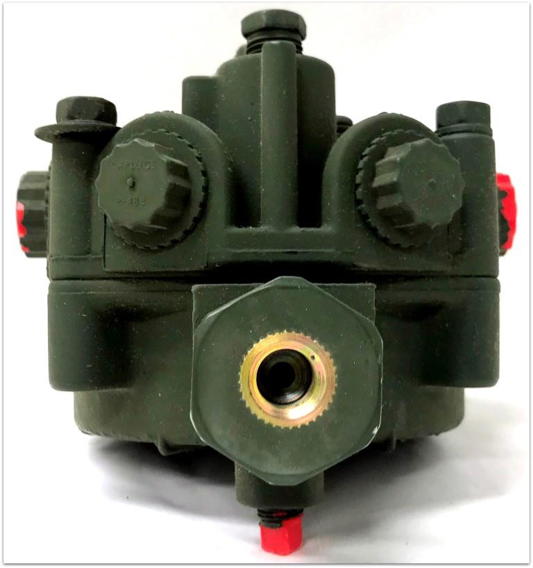 9M-1062 | 9M-1062 Rear Air Brake Relay Valve (6).JPG