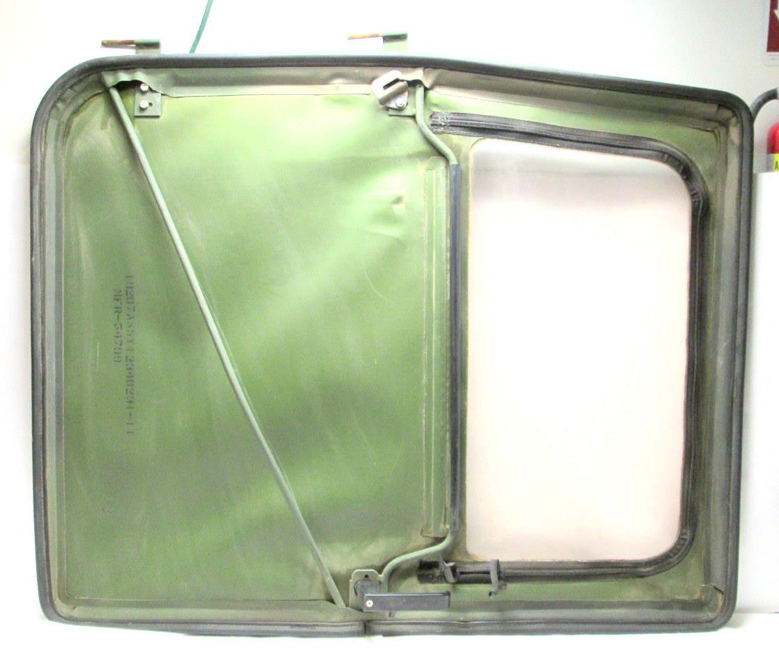 HM-684-OP | HM-684-OP Front Right Passenger Side Camo Soft Door HMMWV Update (6).JPG