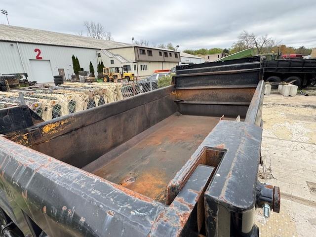 SP-484 | SP-484 Heil Dump Bed8.jpg