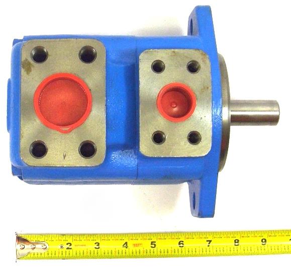 9M-732 | 4320-01-106-2061 rotary pump M939 (3).JPG